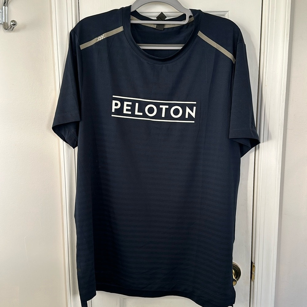 Rhone x Peloton Short Sleeve T- Shirt Men's Navy Size Large